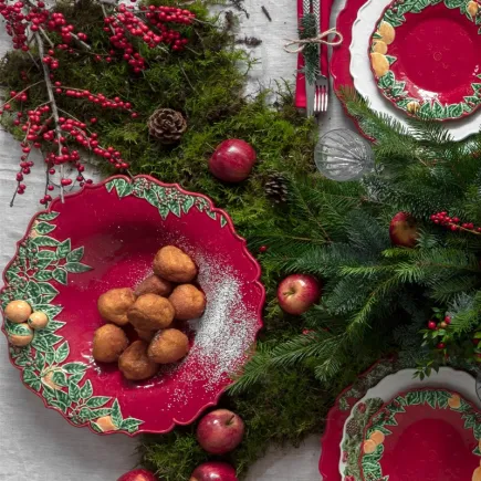 SERVING/DECORATIVE PLATE, CHRISTMAS MOTIVES